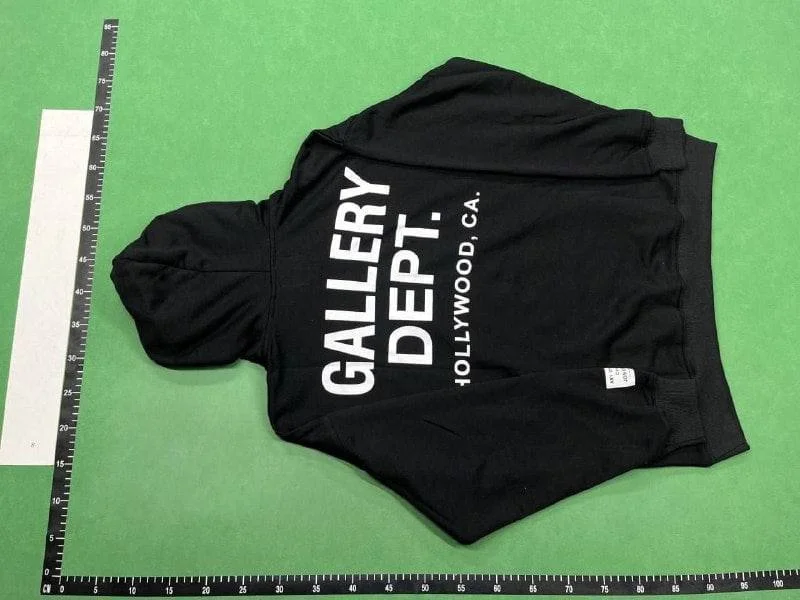 Gallery dept hoodie QC photo