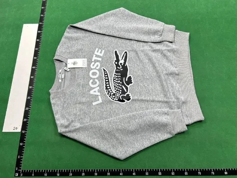 Lacoste sweatshirt (40 CP) QC photo