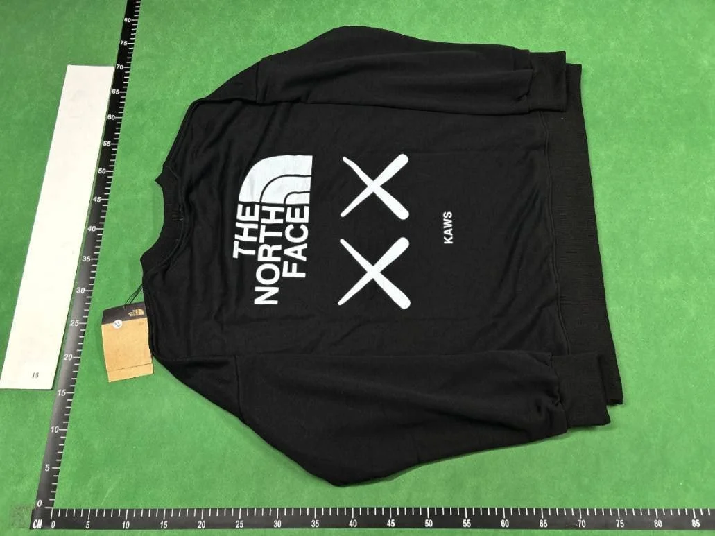 The North Face Sweater QC photo