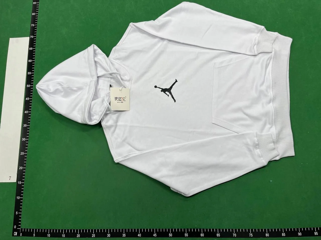 Jordan Hoodie QC photo
