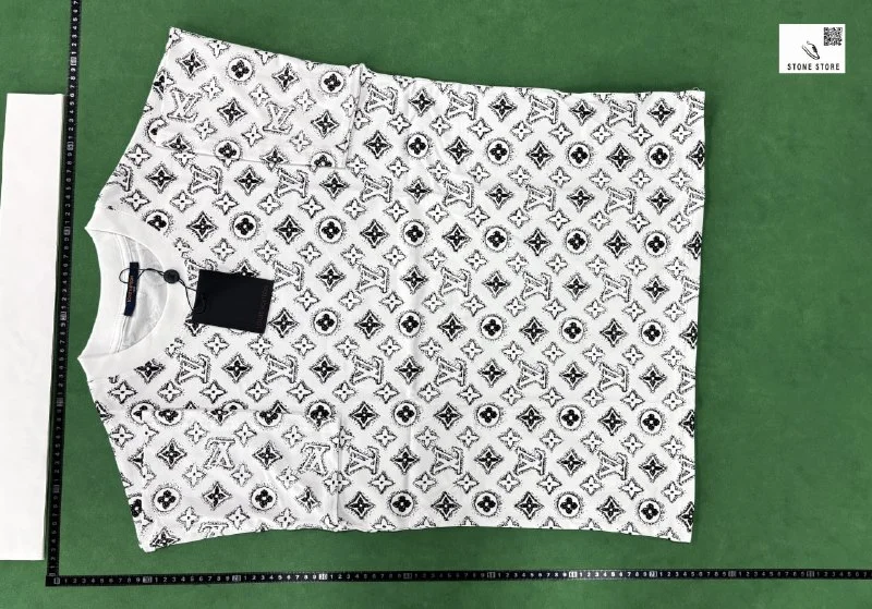 Louis Vuitton t-shirt QC photo