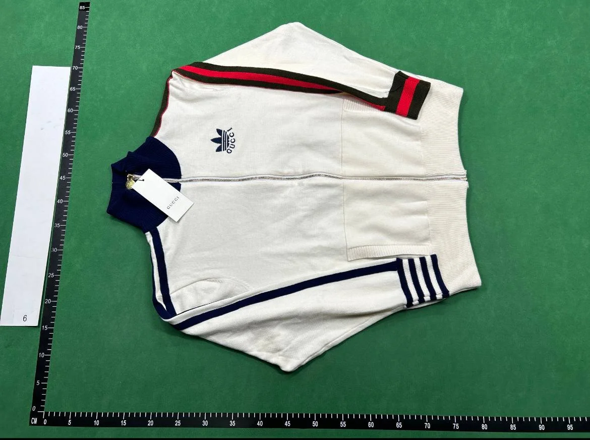 Gucci sweater (40 CP) QC photo