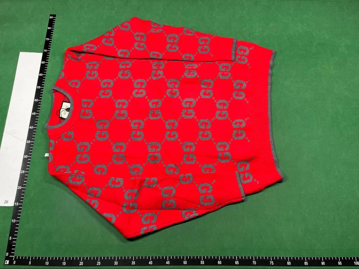 Gucci sweater (40 CP) QC photo