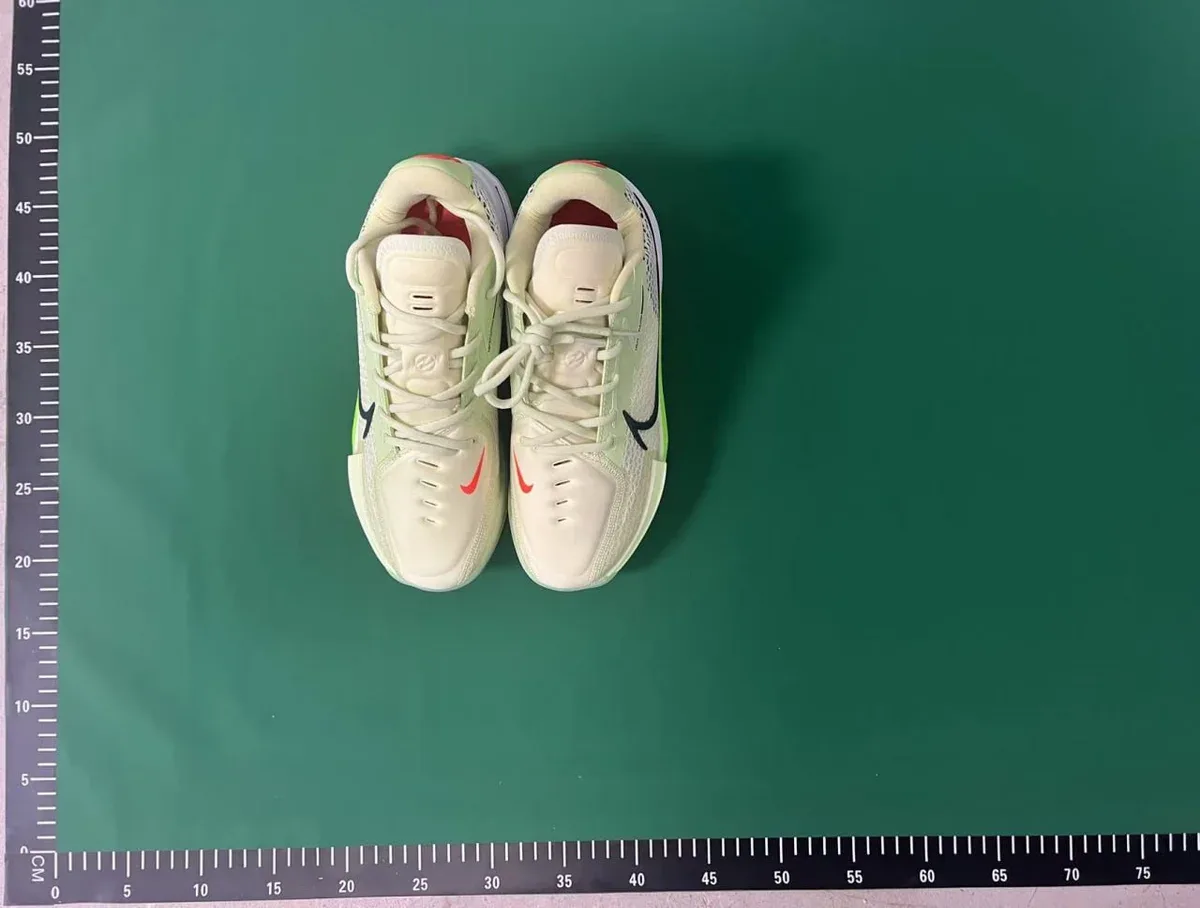 Nike Vaporfly Next% Sneakers QC photo