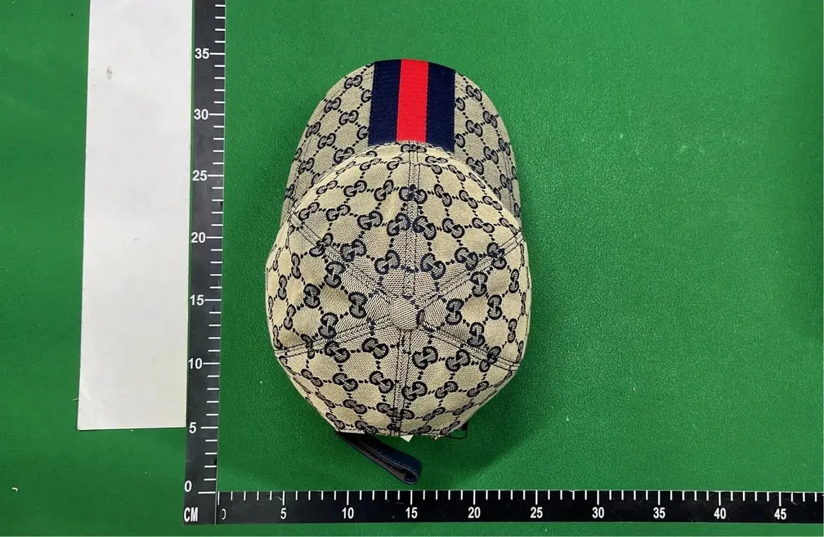 Gucci GG Logo Baseball Caps QC photo