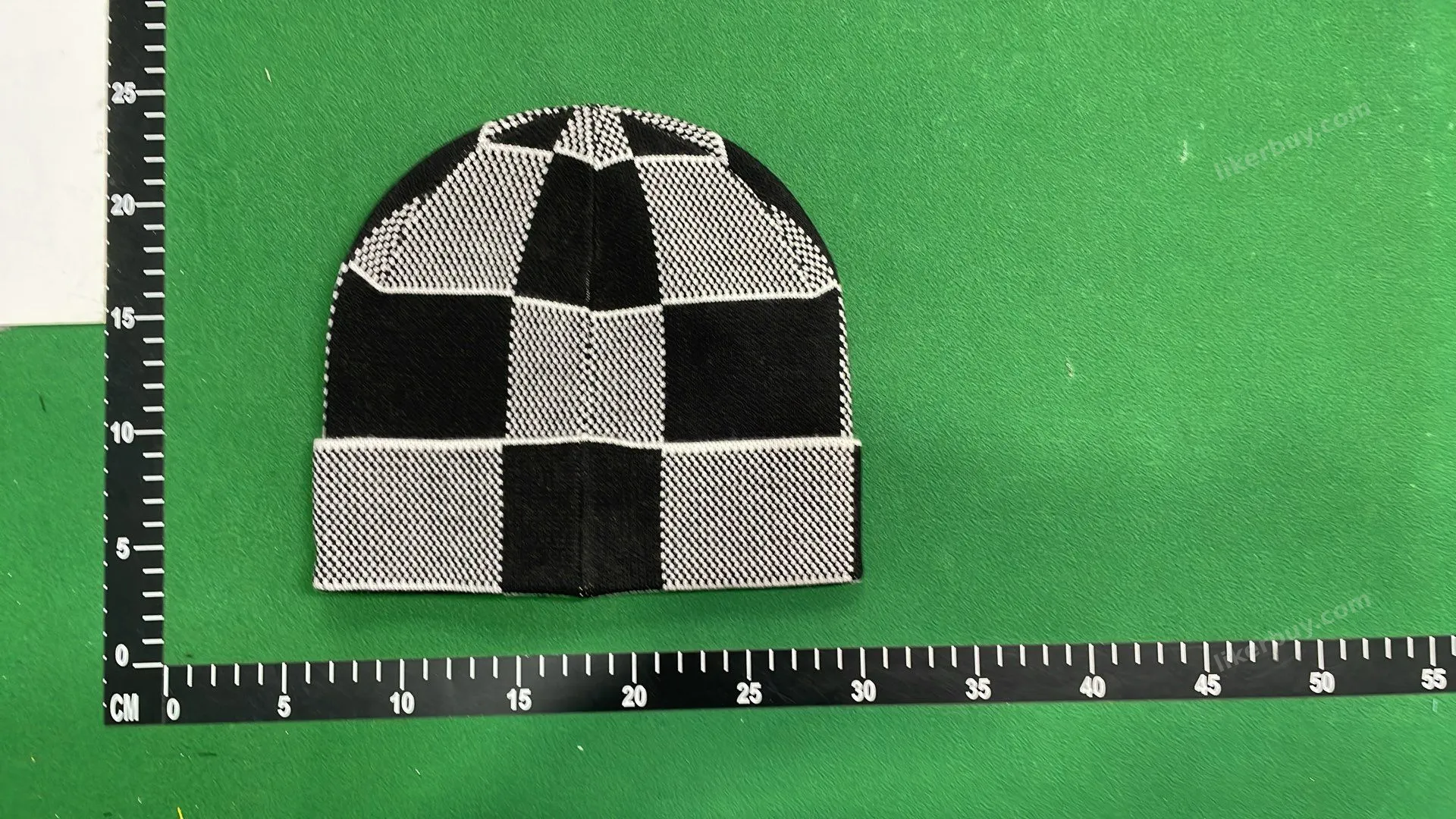Louis Vuitton Hard White Black Beanie QC photo