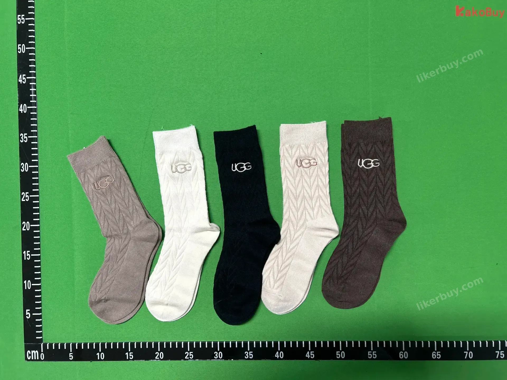 UGG Cable Knit Socks QC photo
