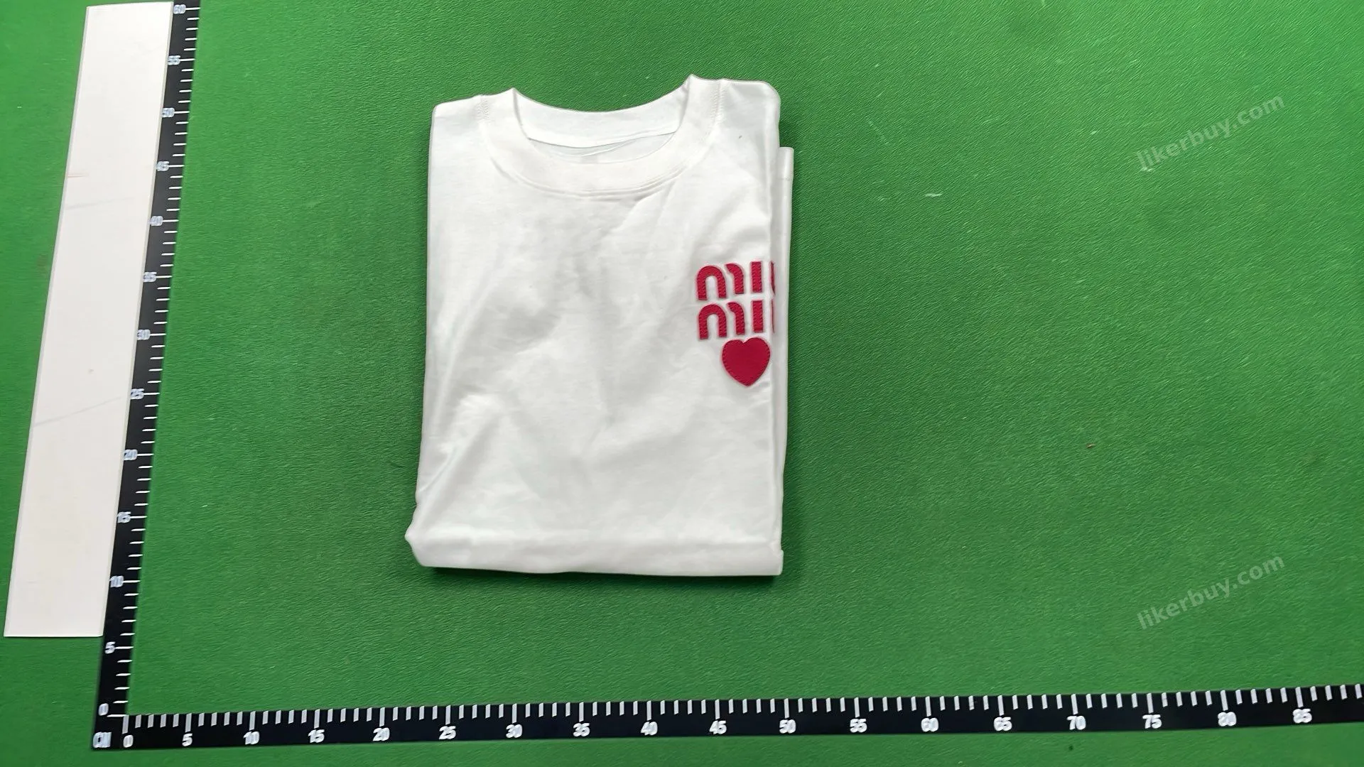 Miu Miu Heart Logo Oversized T-Shirts QC photo