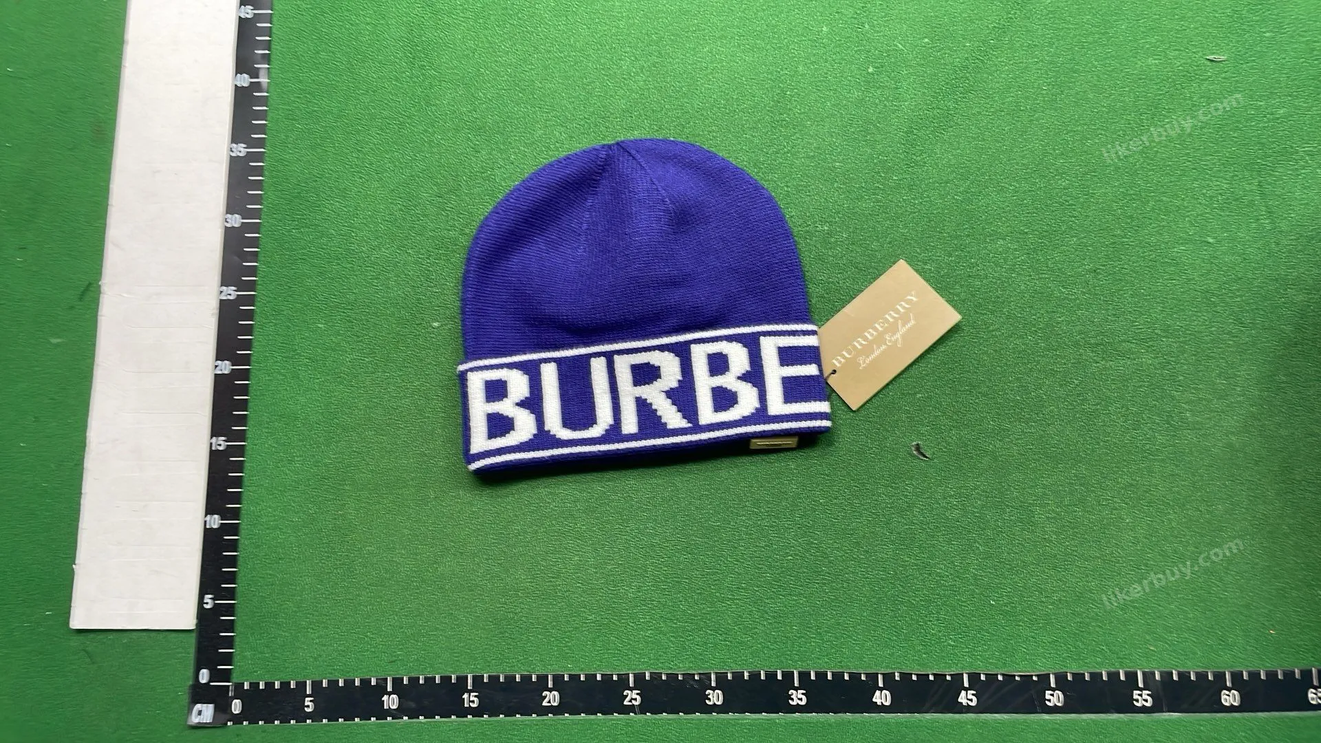 Burberry Logo Knit Beanie QC photo