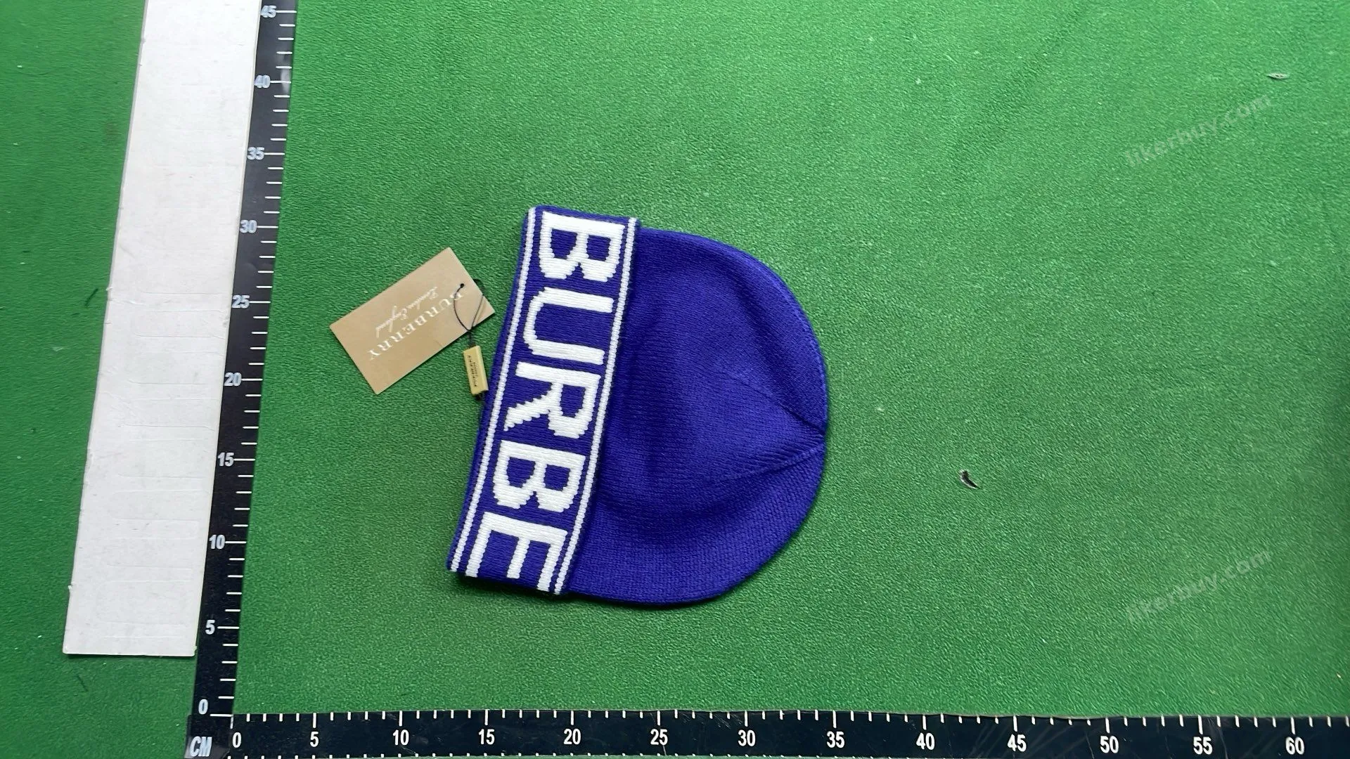 Burberry Logo Knit Beanie QC photo