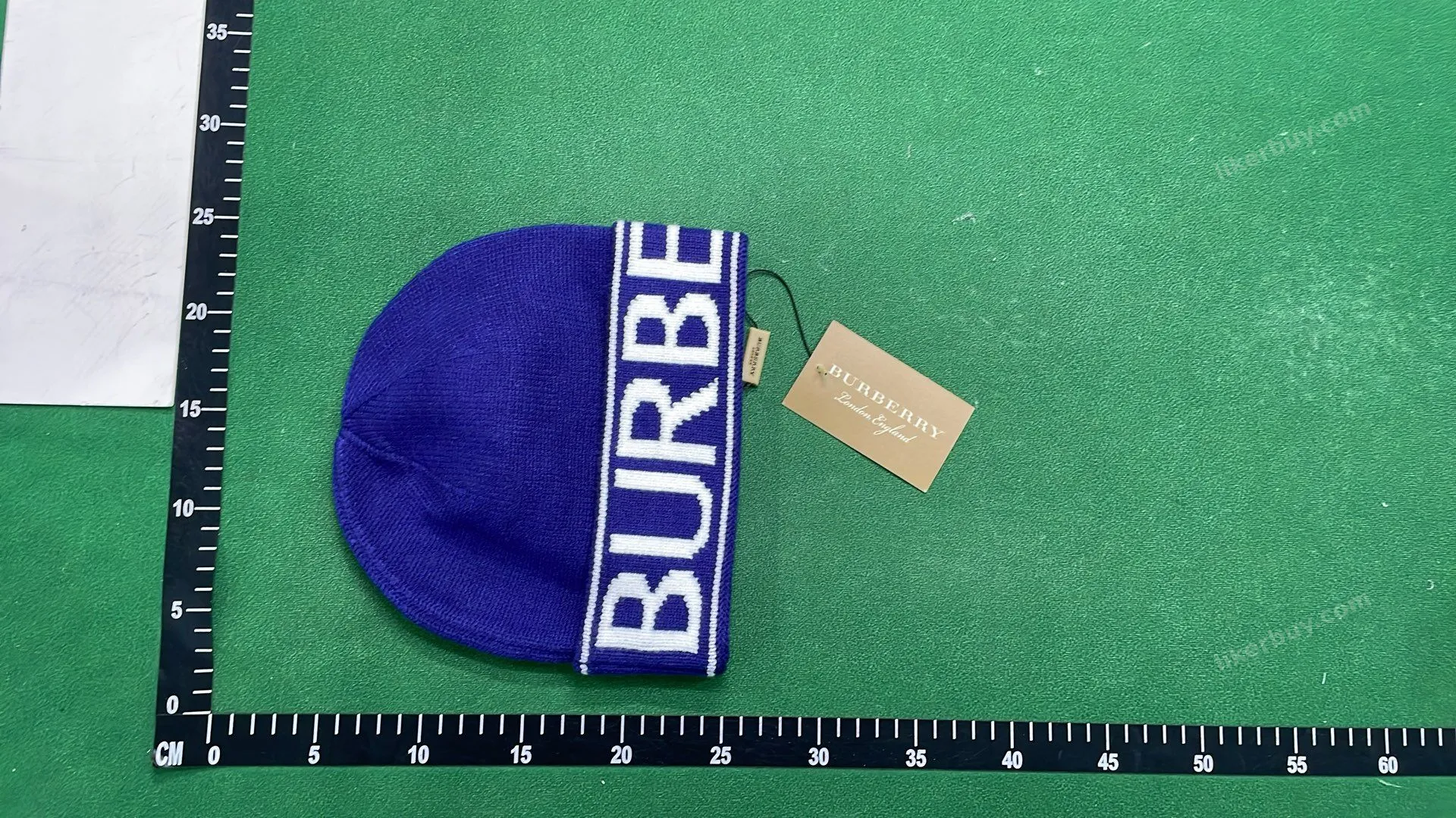 Burberry Logo Knit Beanie QC photo