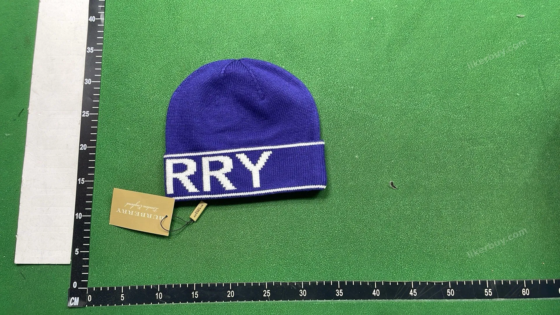 Burberry Logo Knit Beanie QC photo