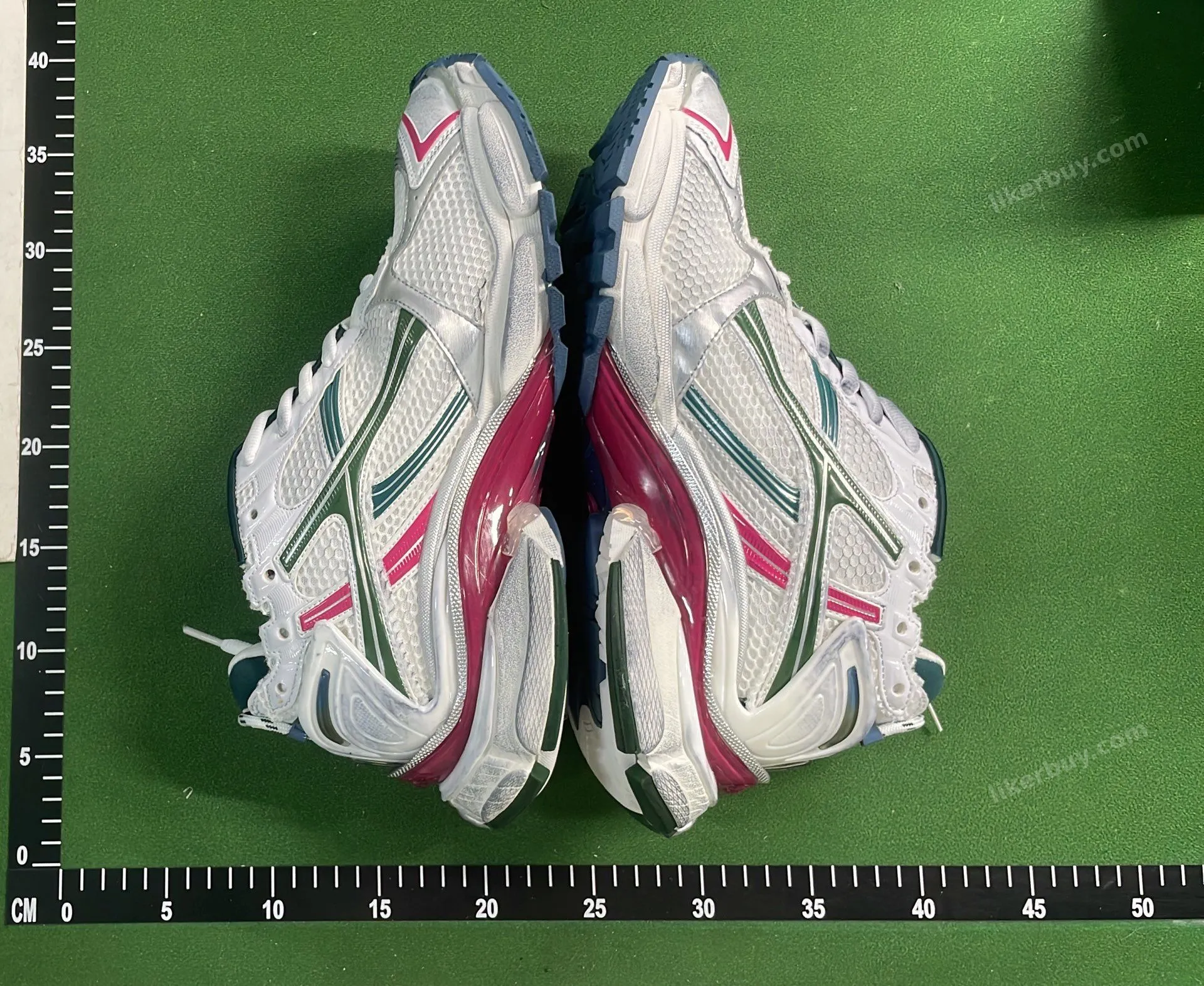 VG Version Sneakers QC photo