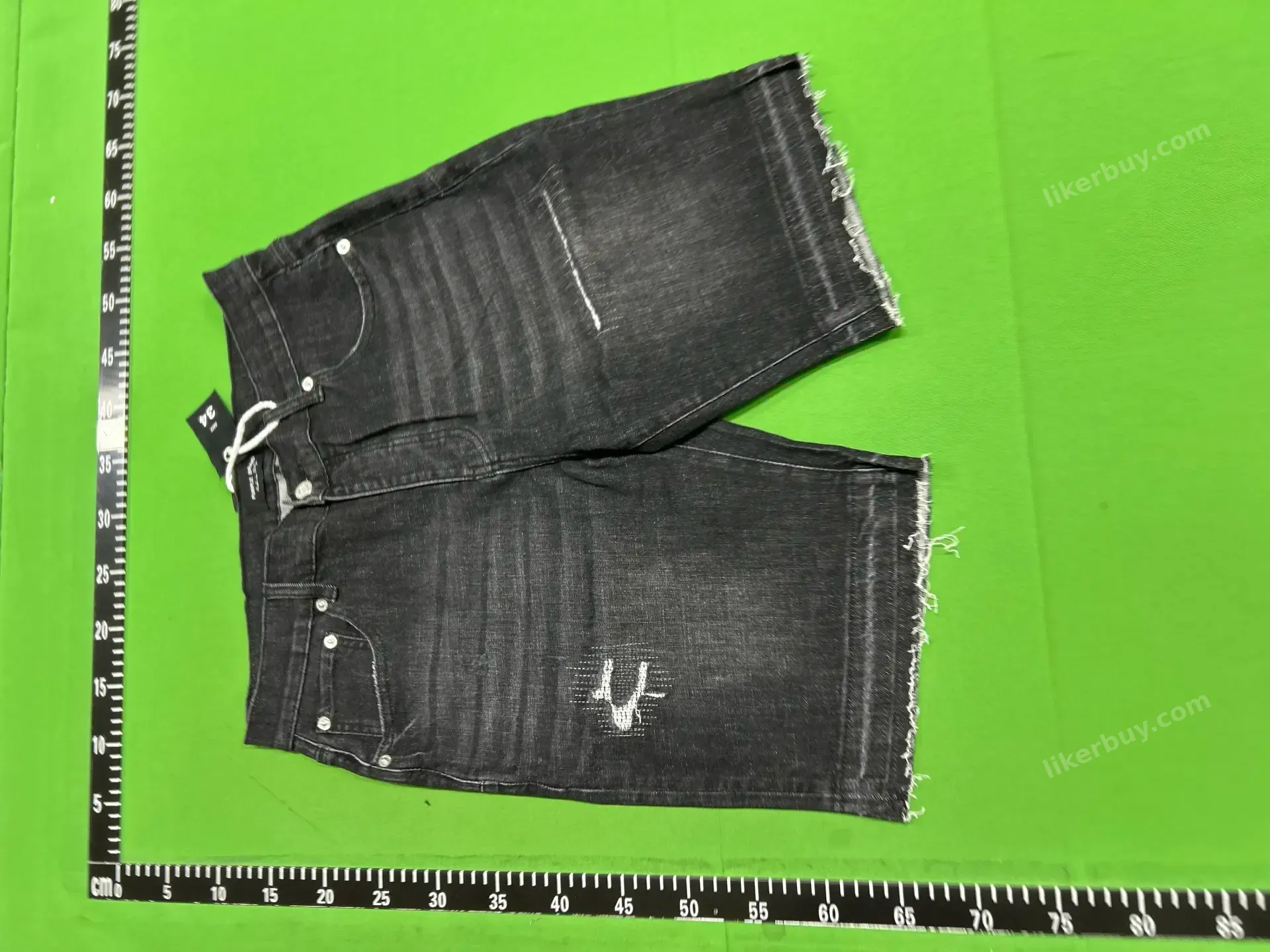 DSQUARED2 White Paint-Splatter Denim Shorts QC photo