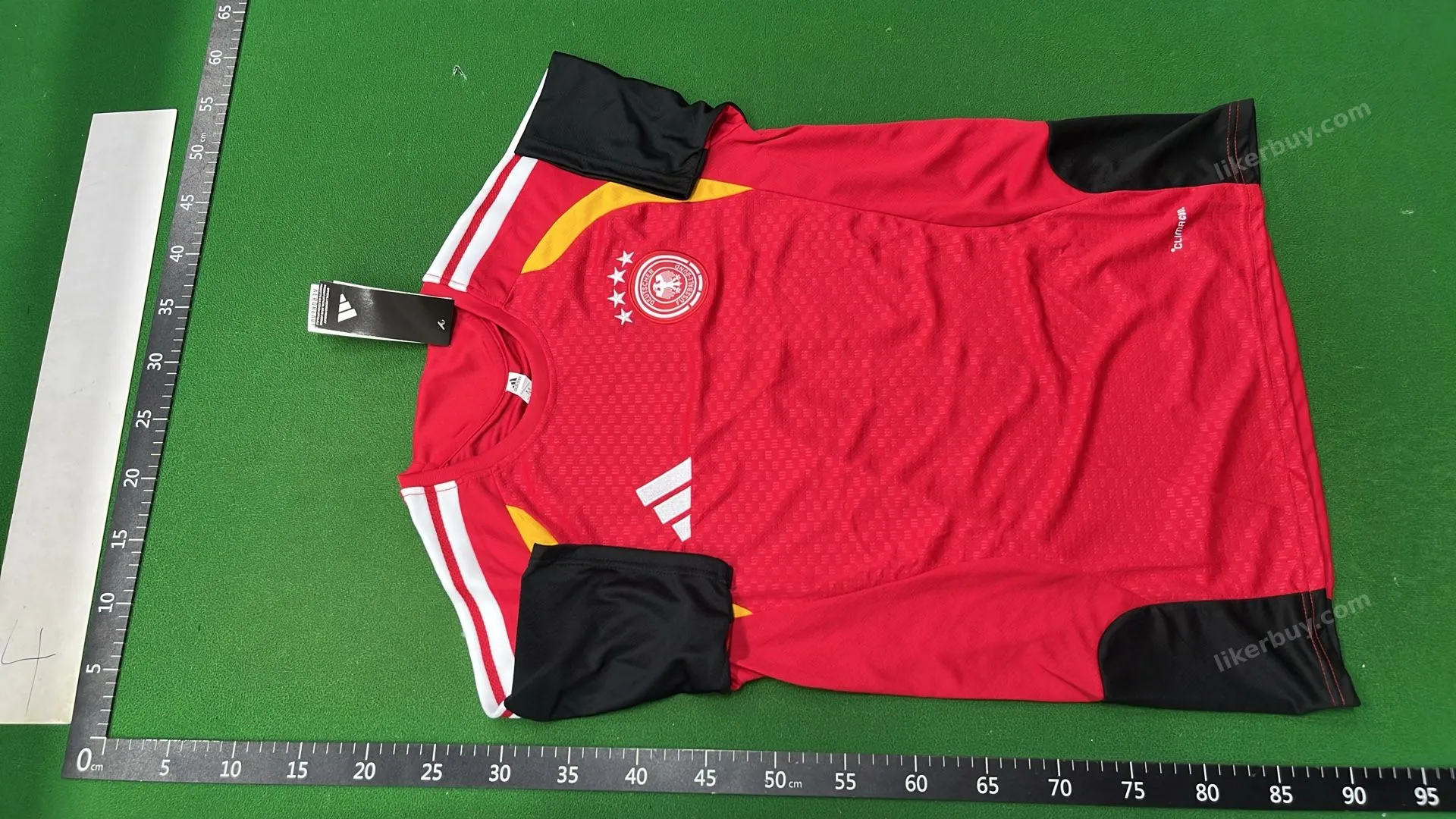 Various Football Jersey and Shorts Sets QC photo