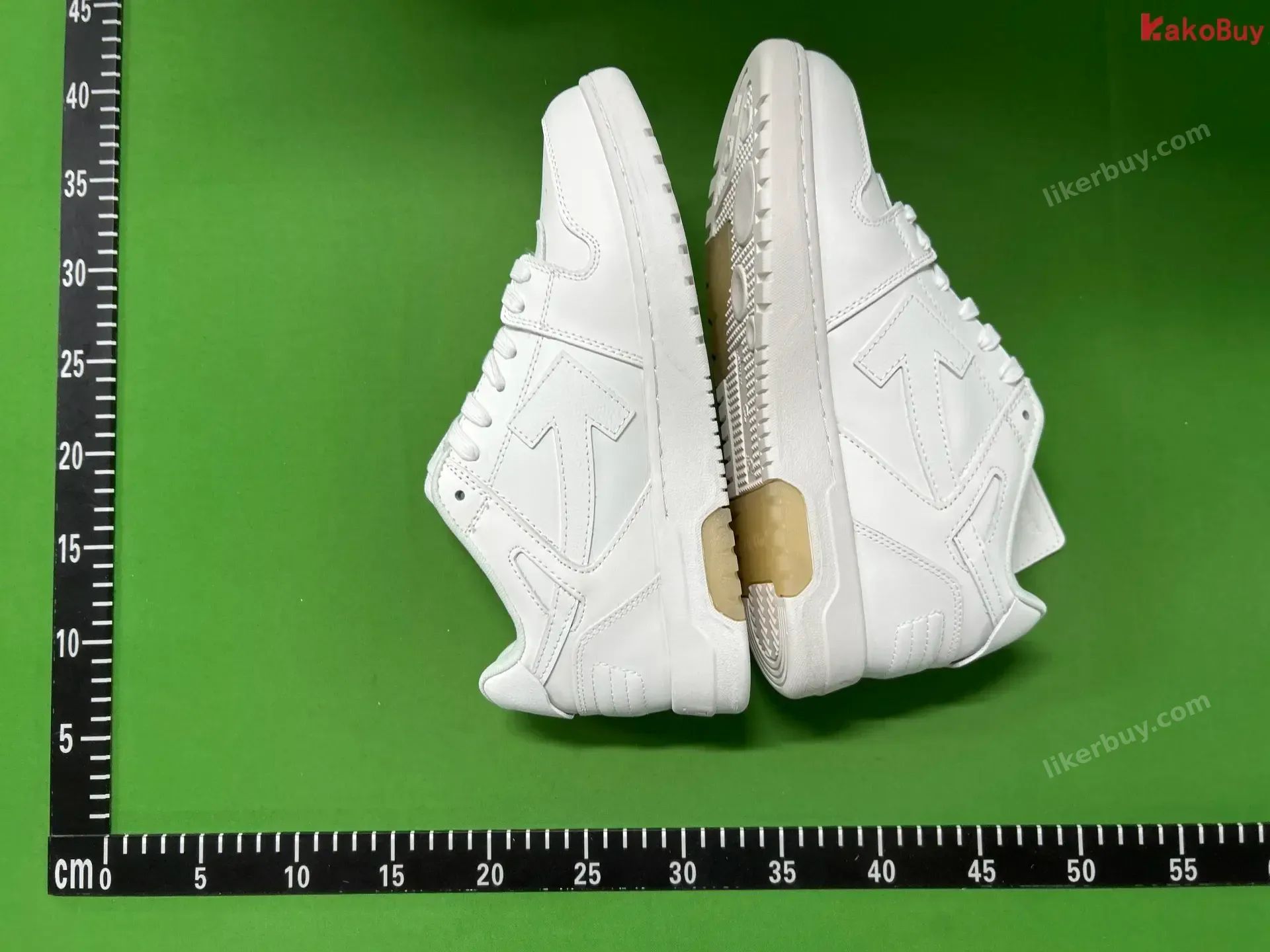 Off-White Arrow Sneakers QC photo