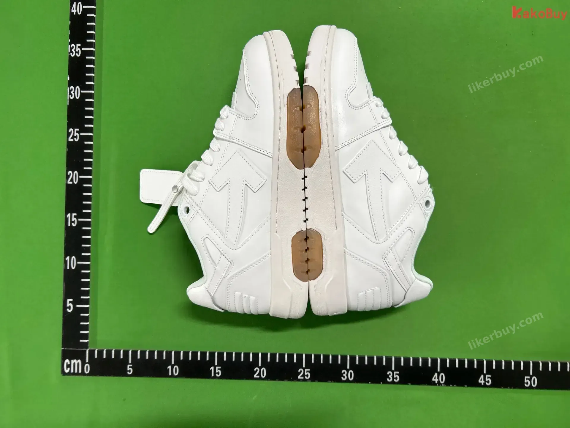 Off-White Arrow Sneakers QC photo