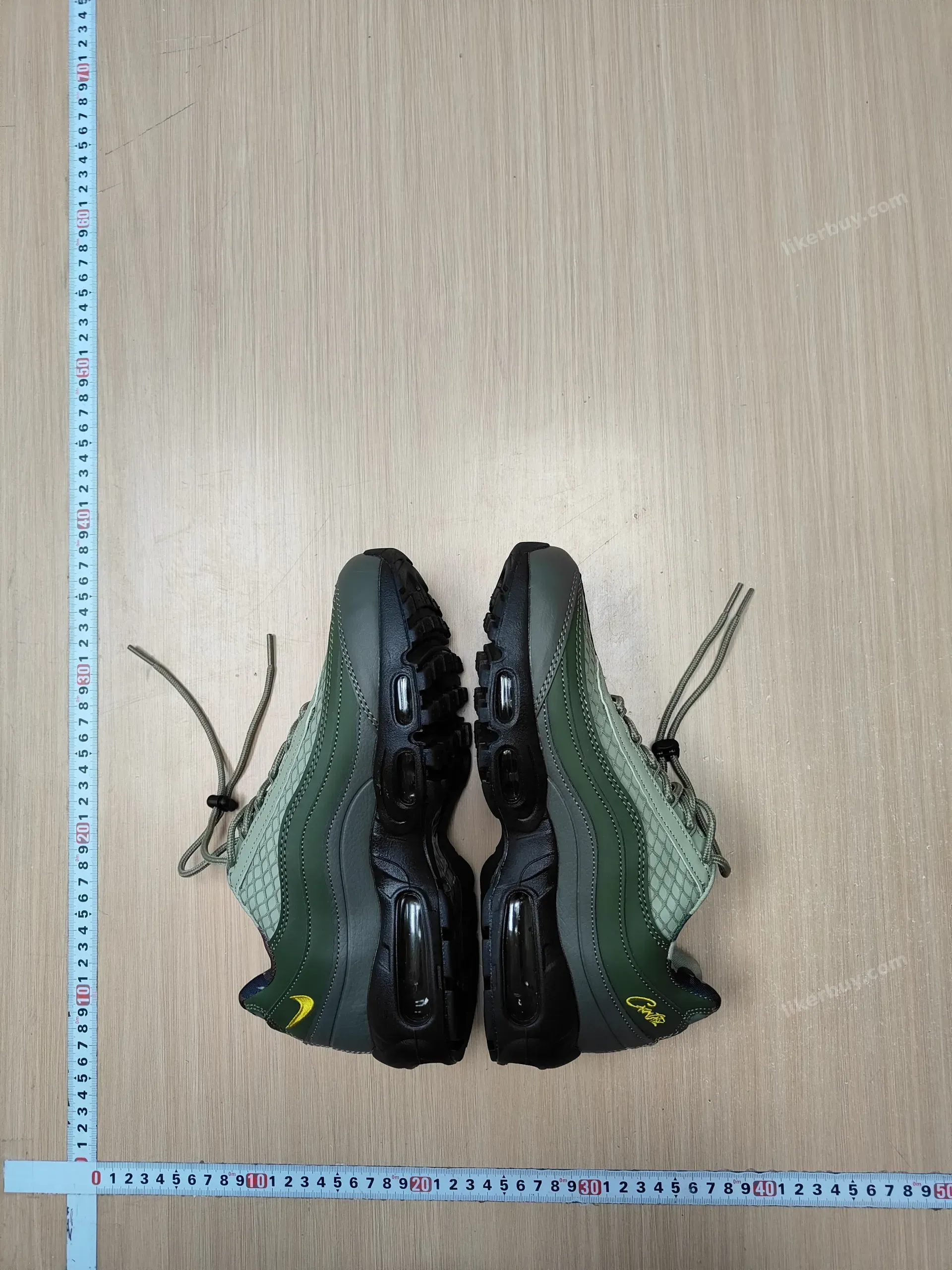 Nike Air Max 95 Sneakers QC photo